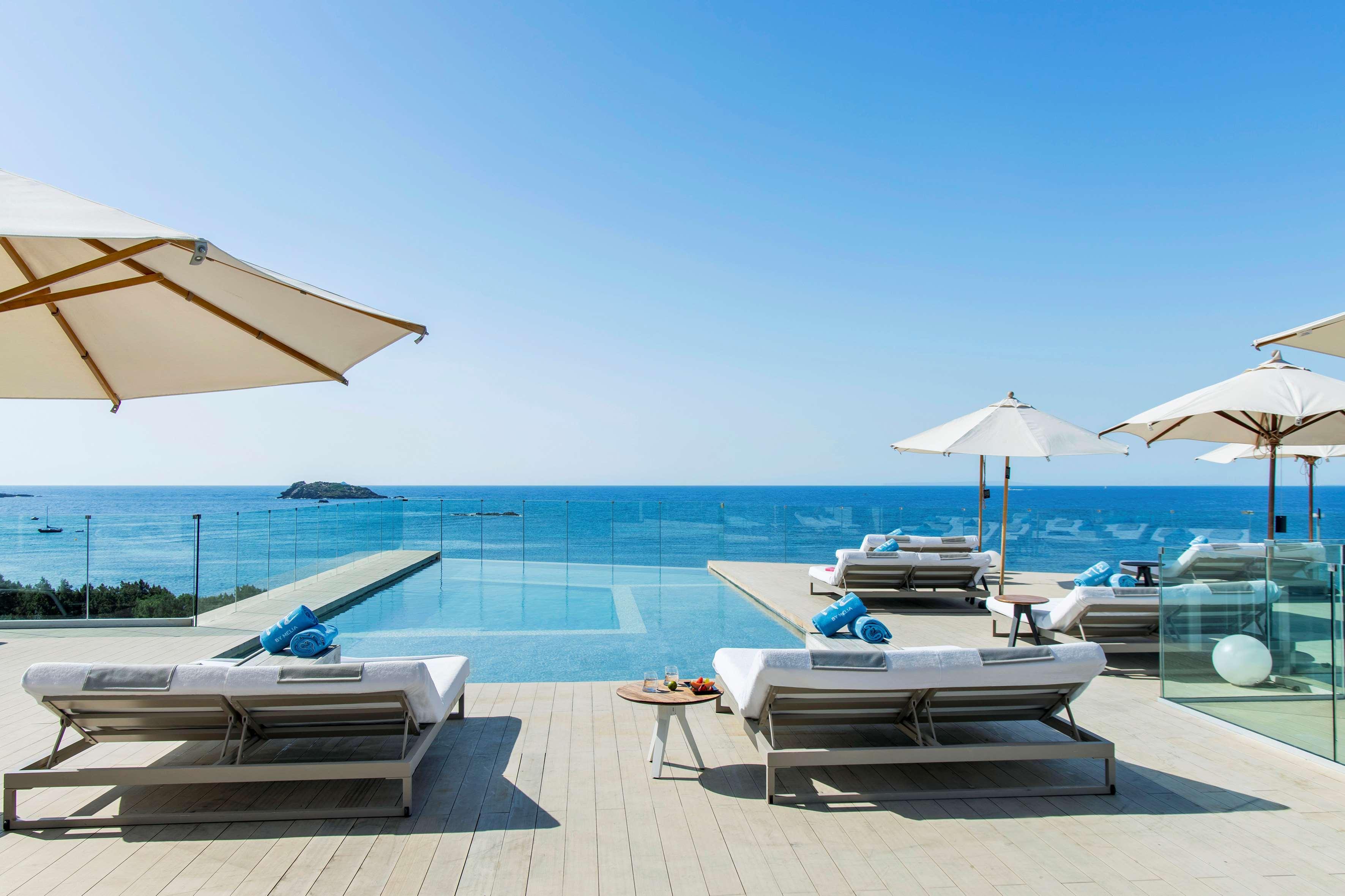 Me Ibiza - The Leading Hotels Of The World Santa Eularia des Riu Exterior foto