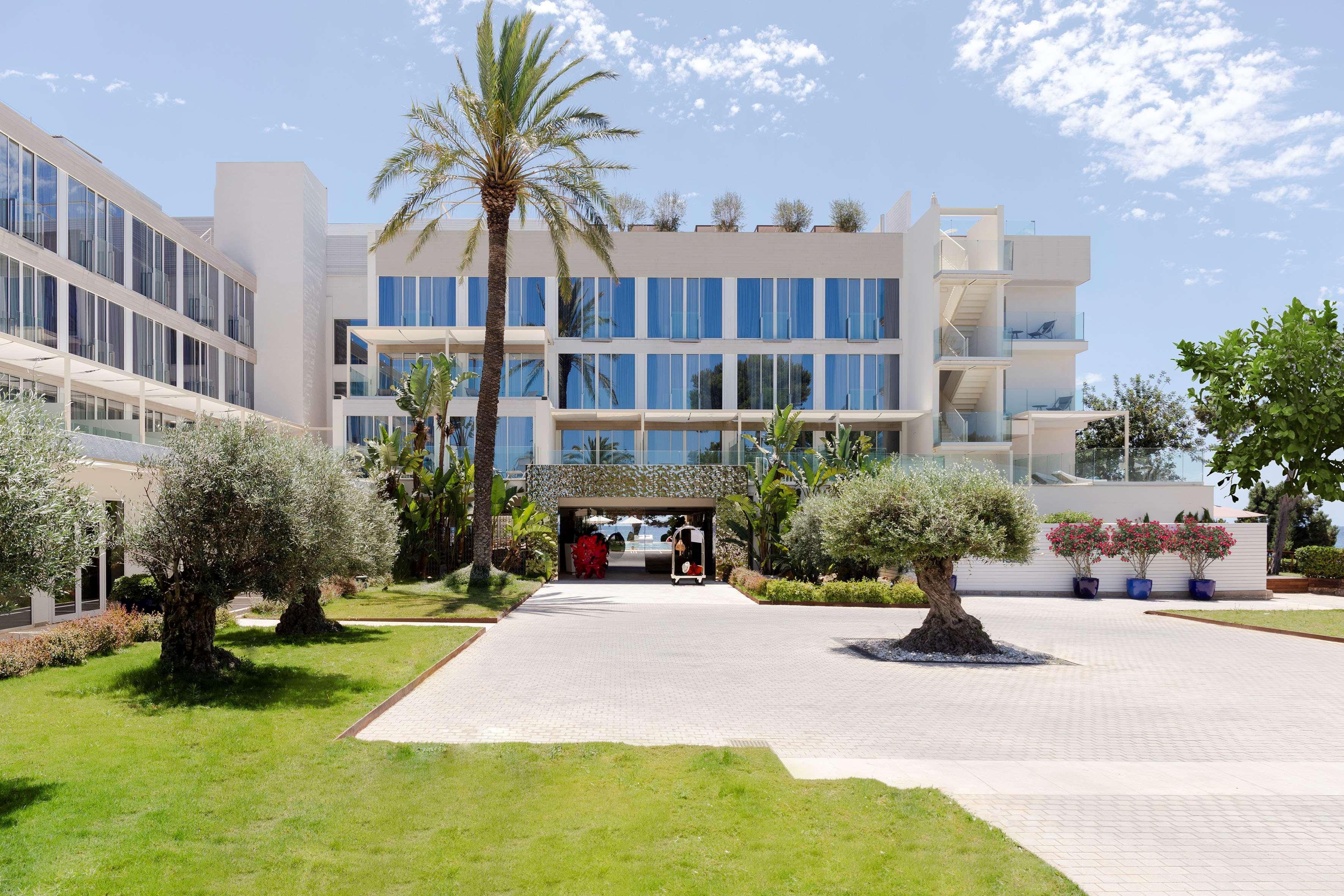 Me Ibiza - The Leading Hotels Of The World Santa Eularia des Riu Exterior foto