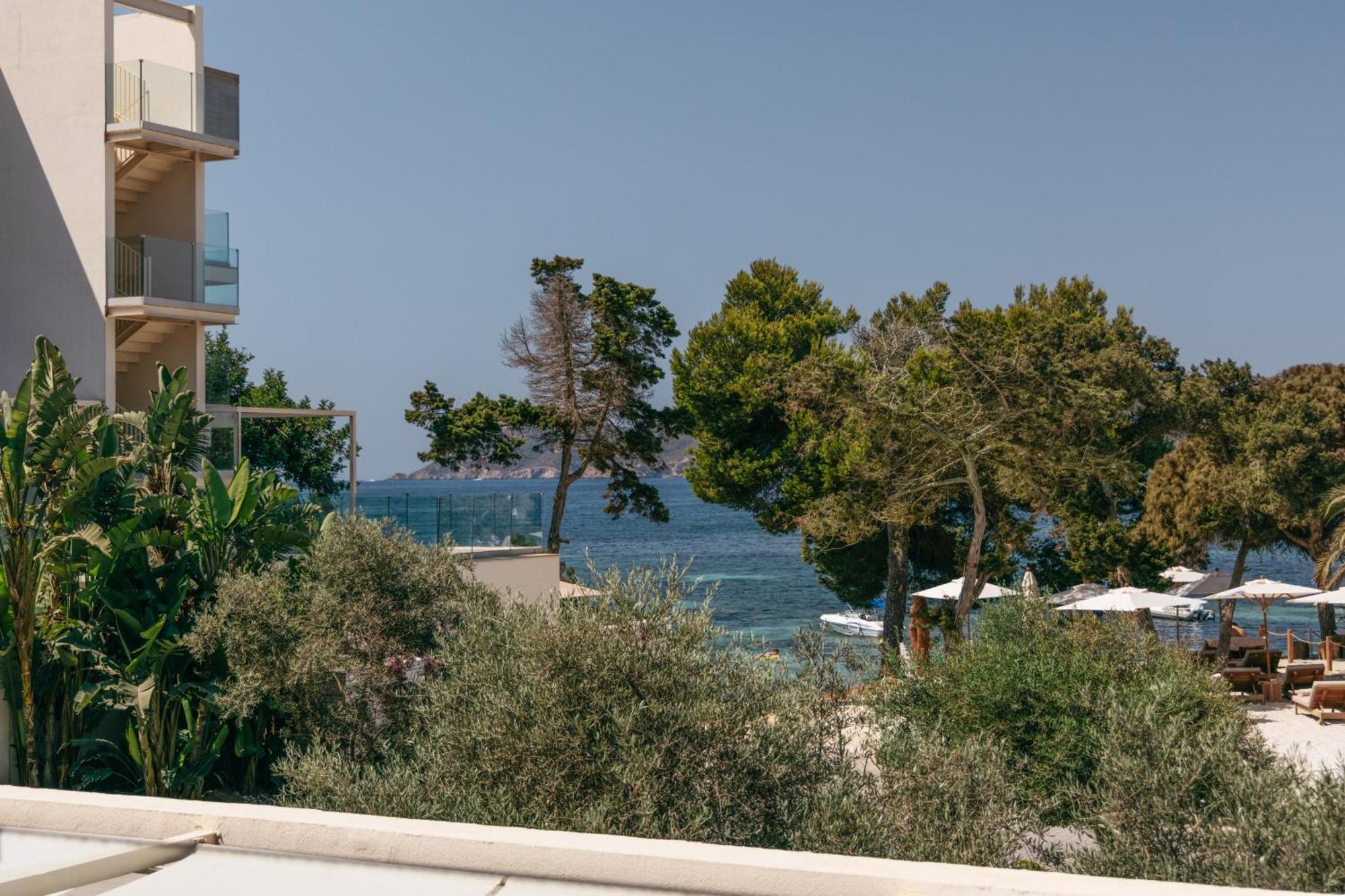 Me Ibiza - The Leading Hotels Of The World Santa Eularia des Riu Exterior foto
